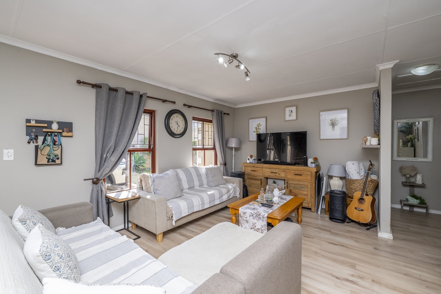 2 Bedroom Property for Sale in Vredenberg Western Cape